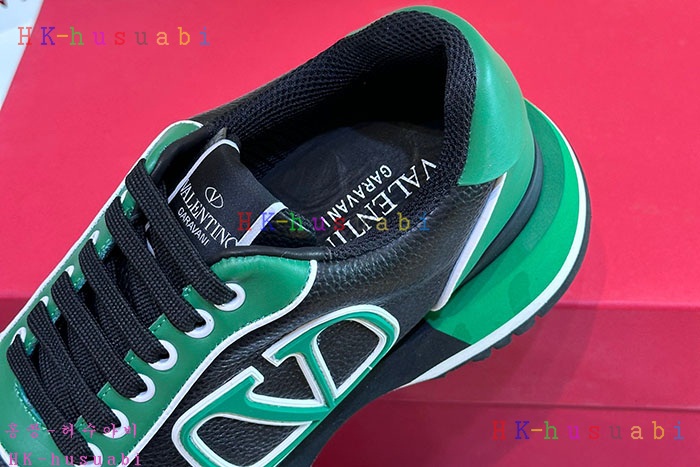 NEW 발렌티노 스니커즈 신상 V 558002