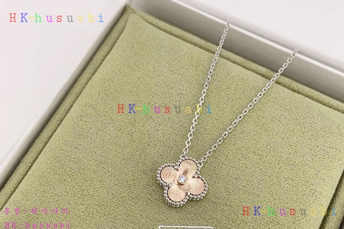 NEW 반클리에 앤 아펠 목걸이 신상 V 0958021
