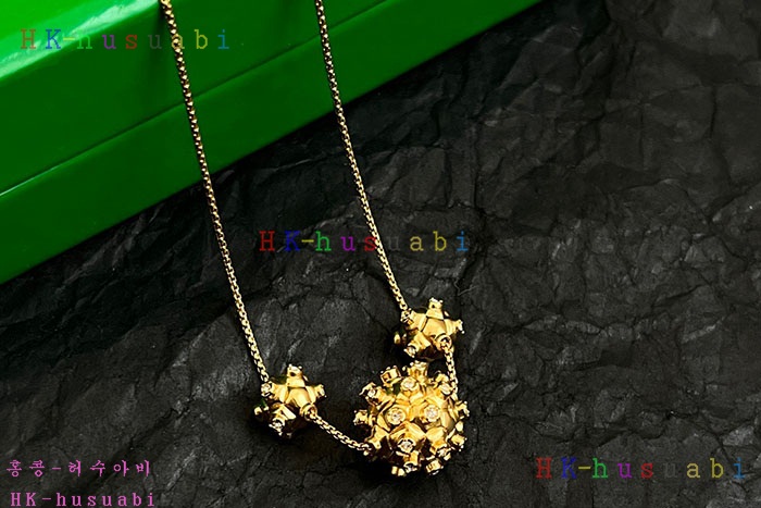 NEW 보테가베네타 목걸이 신상 BV 958003