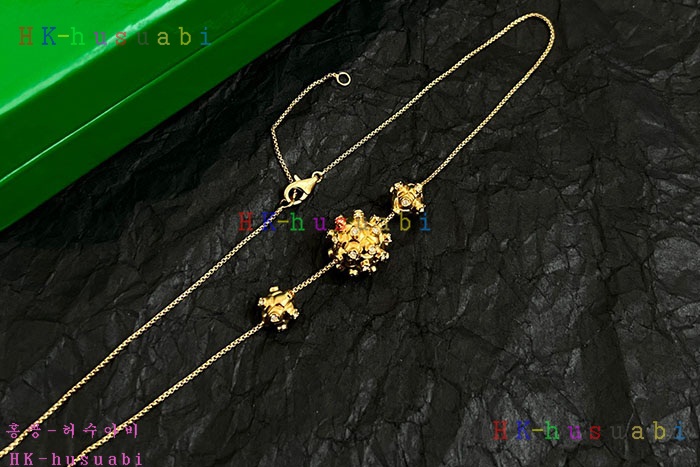 NEW 보테가베네타 목걸이 신상 BV 958003