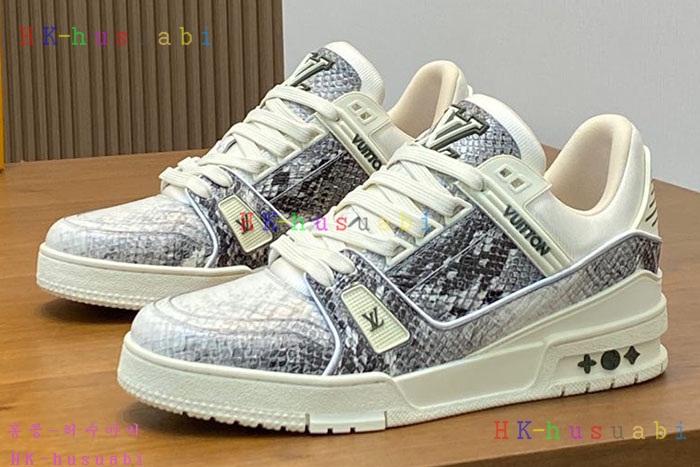 NEW 루이비통 스니커즈 신상 LV 958004