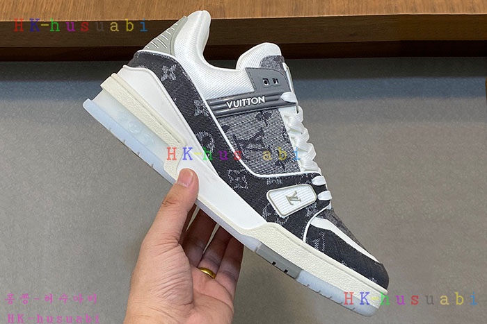 NEW 루이비통 스니커즈 신상 LV 958006