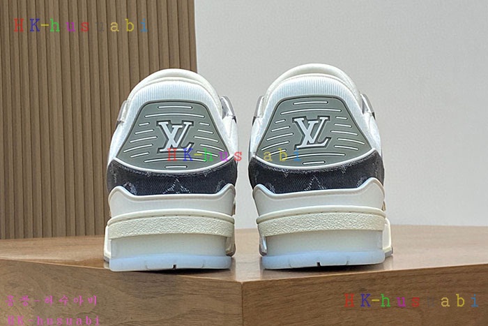 NEW 루이비통 스니커즈 신상 LV 958006