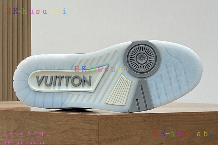 NEW 루이비통 스니커즈 신상 LV 958006