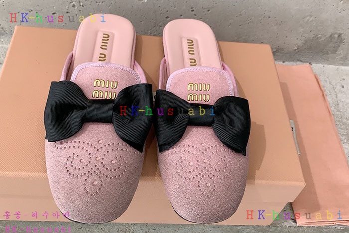 NEW 미우미우 신발 신상 MU 5833013