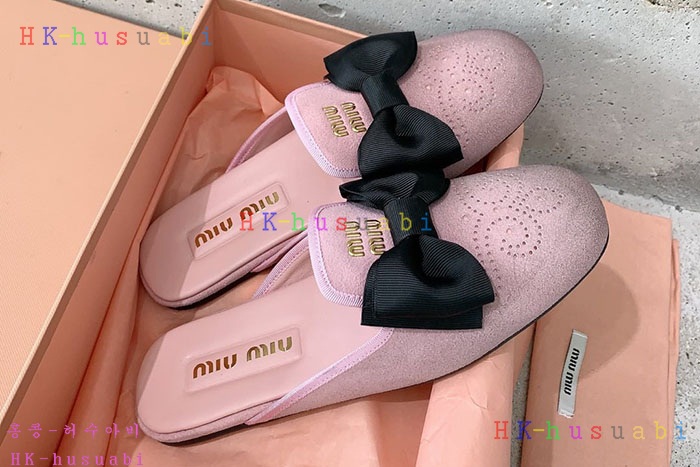 NEW 미우미우 신발 신상 MU 5833013