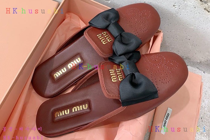 NEW 미우미우 신발 신상 MU 5833015