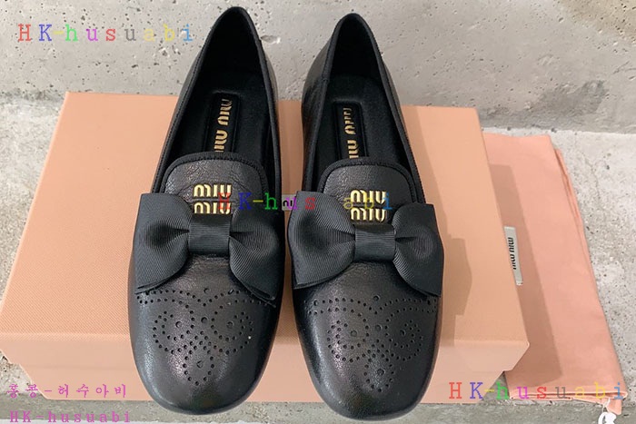NEW 미우미우 신발 신상 MU 5833018