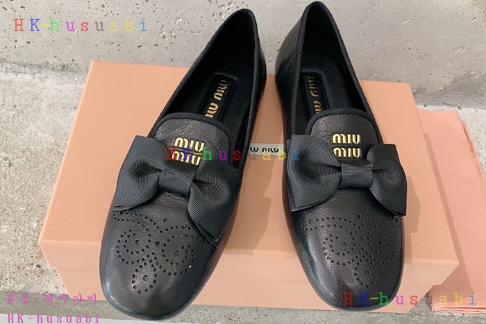 NEW 미우미우 신발 신상 MU 5833018