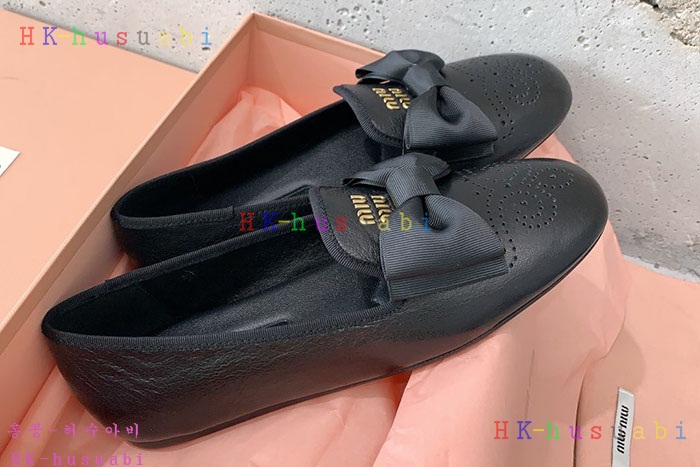 NEW 미우미우 신발 신상 MU 5833018