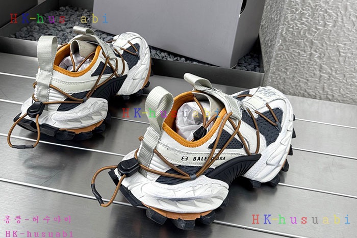 NEW 발렌시아가 스니커즈 신상 B 7550111