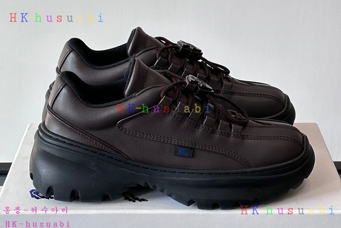 NEW 버버리 스니커즈 신상 BB 968000
