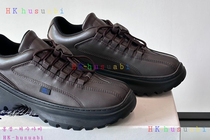 NEW 버버리 스니커즈 신상 BB 968000