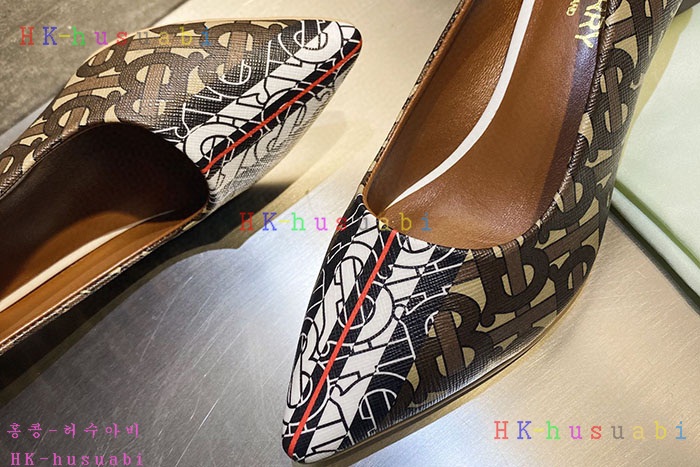 NEW 버버리 신발 신상 B  5589950