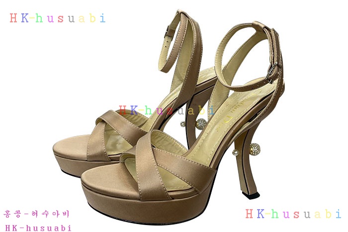 NEW 디올 신발 신상 DR 5339903