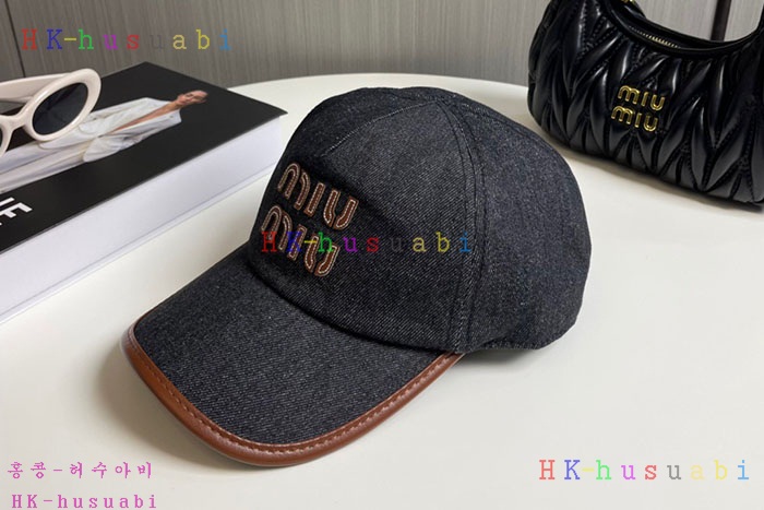 NEW 미우미우 모자 신상 MU 3360053