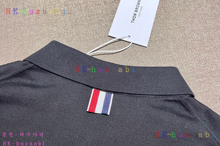NEW 톰브라운 카라 반팔티신상 TB 5895016