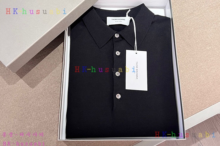 NEW 톰브라운 카라 반팔티신상 TB 5895016