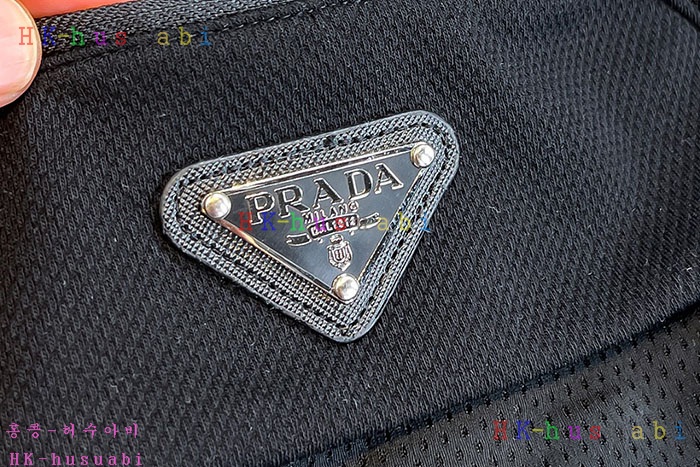 NEW 프라다 반바지 신상 P 2857025