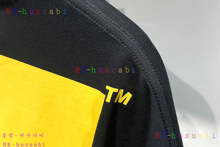 NEW 오프화이트 반팔티 신상 OF 774270
