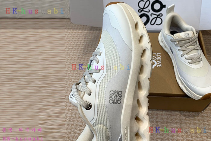 NEW 로에베 스니커즈 신상 L 550104