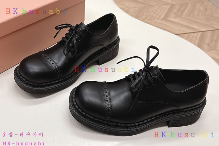 NEW 미우미우 신발 신상 M 1669010
