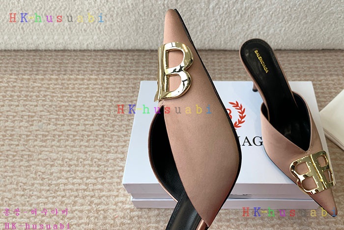 NEW 발렌시아가 신발 신상 B 5594400