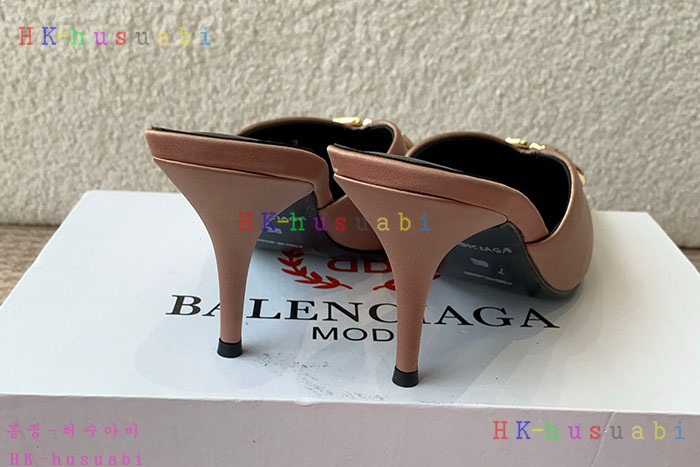 NEW 발렌시아가 신발 신상 B 5594400