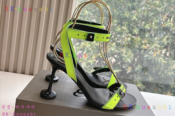 NEW 발렌시아가 신발 신상 B 5594405