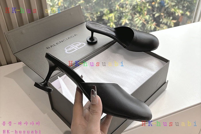 NEW 발렌시아가 신발 신상 B 5594417
