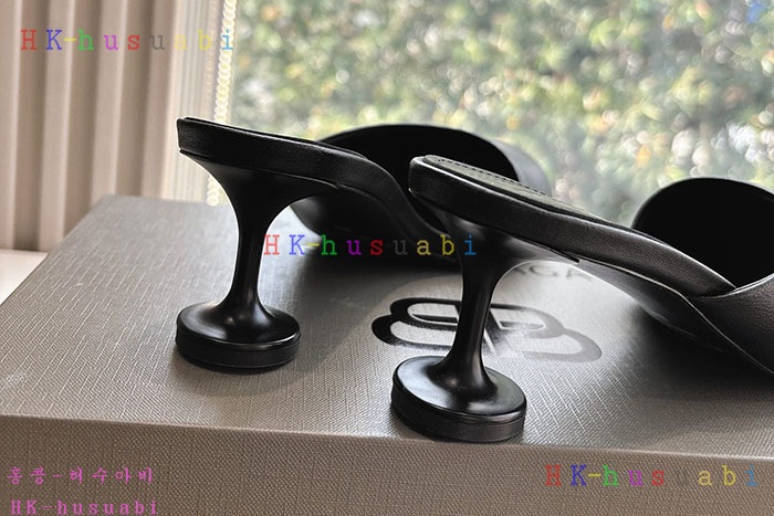 NEW 발렌시아가 신발 신상 B 5594417
