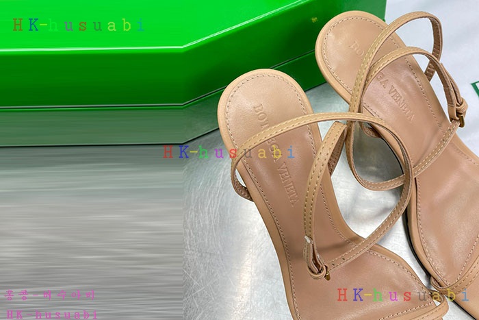 NEW 보테가베네타 신발 신상 BV 5593343