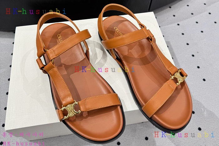 NEW 셀린느 샌들  신상 C 6680402