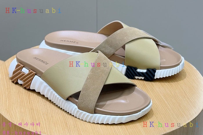 NEW 에르메스 샌들 신상 H 4585802
