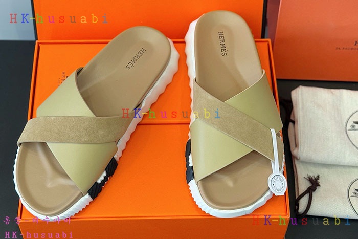NEW 에르메스 샌들 신상 H 4585802