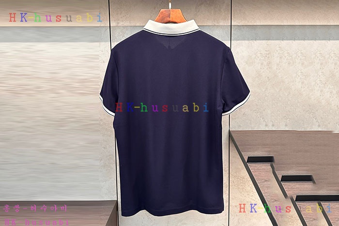NEW 페라가모 카라 반팔티 신상 F 226223