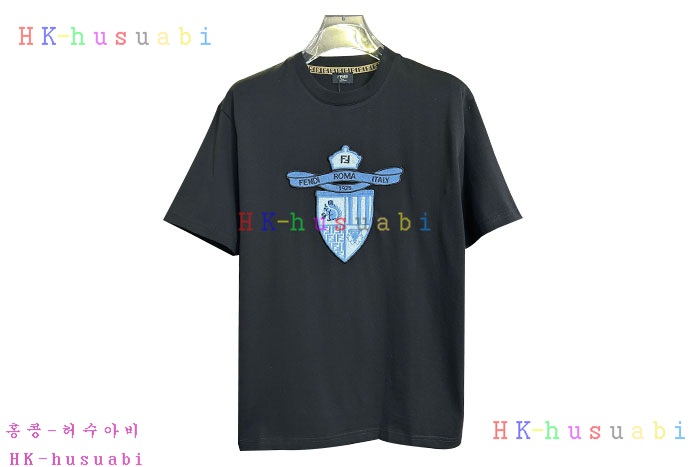 NEW 펜디 반팔티 신상 FD 559403