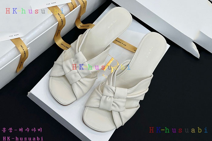 NEW 더 로우 샌들 신상 L 558226