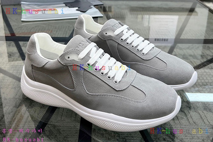 NEW 프라다 스니커즈 신상 P 225044