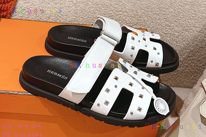 NEW 에르메스 샌들 신상 H 8028048