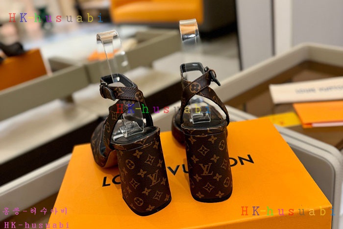 NEW 루이비통 신발 신상 LV  955015