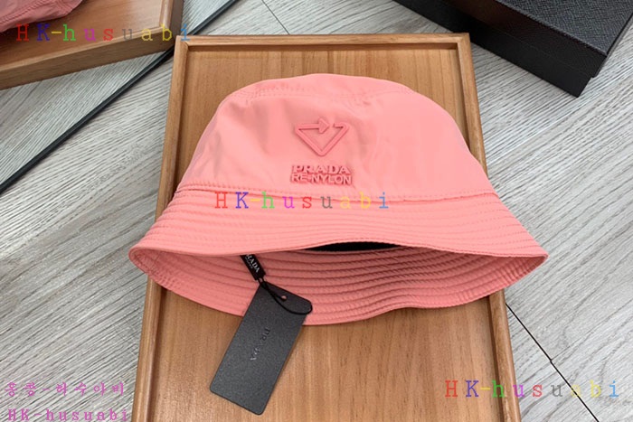 NEW 프라다 모자 신상 P 544702