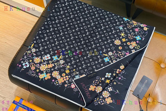 NEW 루이비통 스카프 신상 LV 1455821