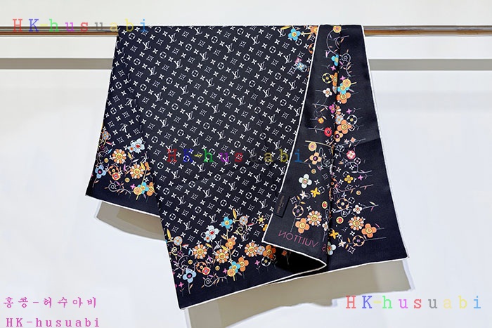 NEW 루이비통 스카프 신상 LV 1455821