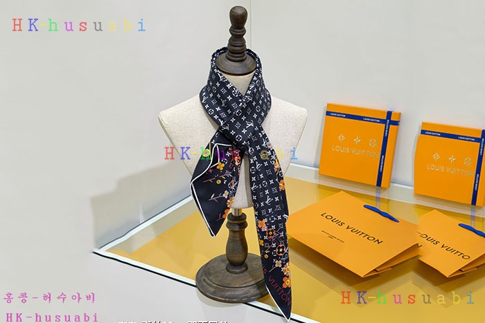 NEW 루이비통 스카프 신상 LV 1455821