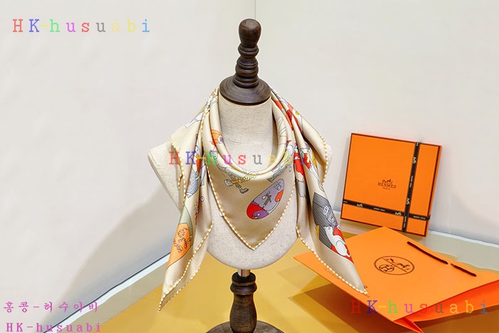 NEW 에르메스 스카프 신상 H 99584073