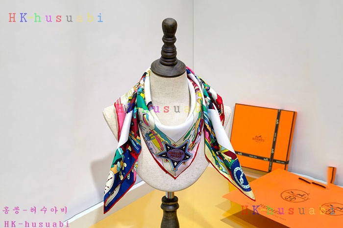 NEW 에르메스 스카프 신상 H 99584078