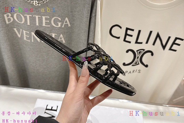NEW 로에베 샌들 신상 L 1582241