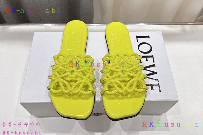 NEW 로에베 샌들 신상 L 1582244