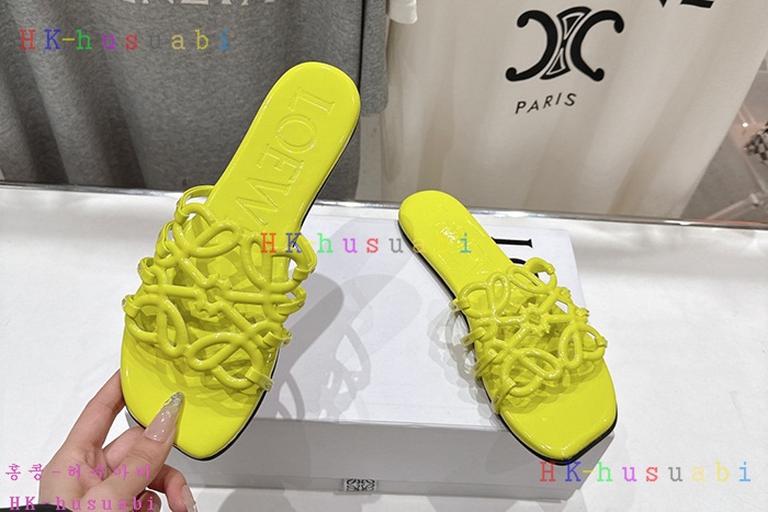 NEW 로에베 샌들 신상 L 1582244